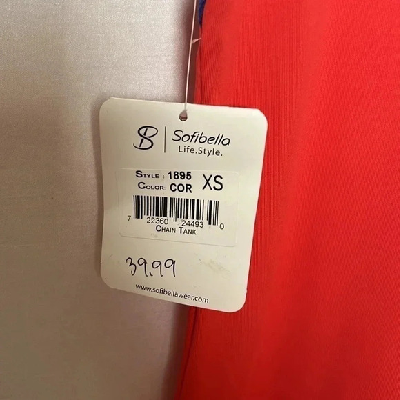 NWT SOFIBELLA chain tank top . Red white and blue  . Not padded . Color block - Picture 8 of 9
